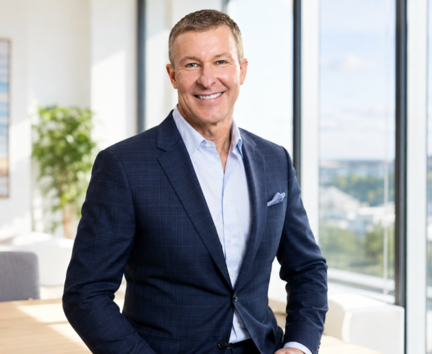 Why the United Airlines CEO Targeted American Airlines Before Approaching Delta